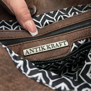 ANTIK KRAFT Anna Shoulder Brown Leather Crossbody Bag.